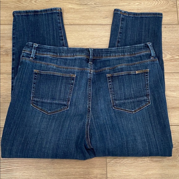 Chico’s So Slimming Girlfriend Crop Jeans Sz 14 - Picture 5 of 5